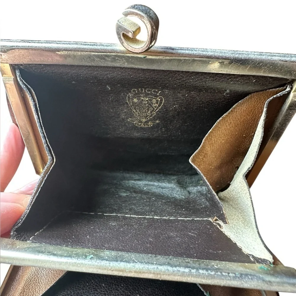 Gucci Brown Leather Kiss-lock Coin purse - Picture 8 of 11
